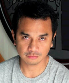 Yam Laranas