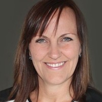 Stella Steinþórsdóttir