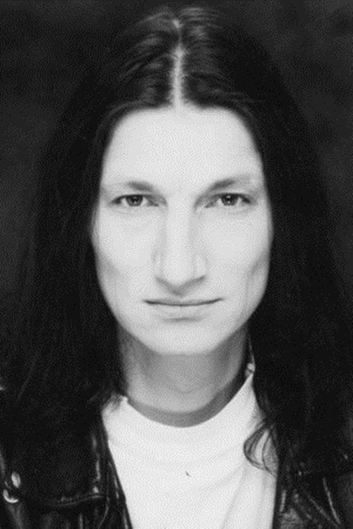 Eva Almos