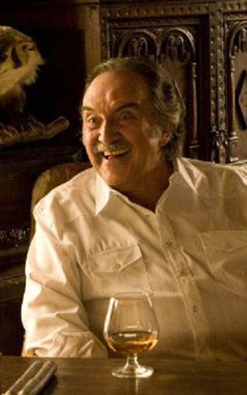 Ákos Tolnay