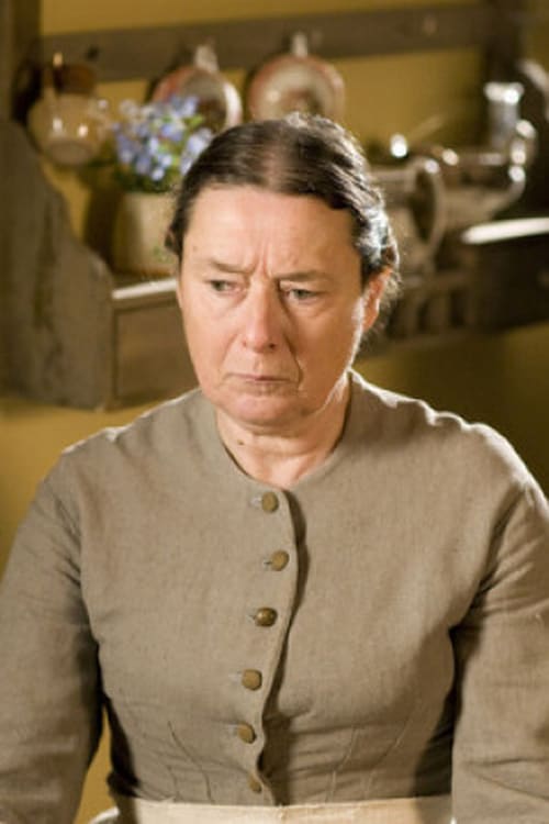Linda Bassett