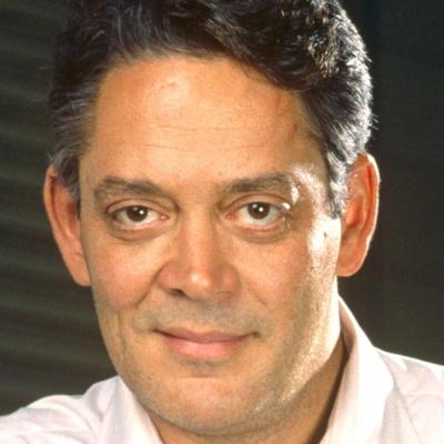 Raúl Juliá