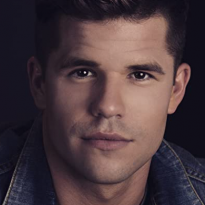Charlie Carver